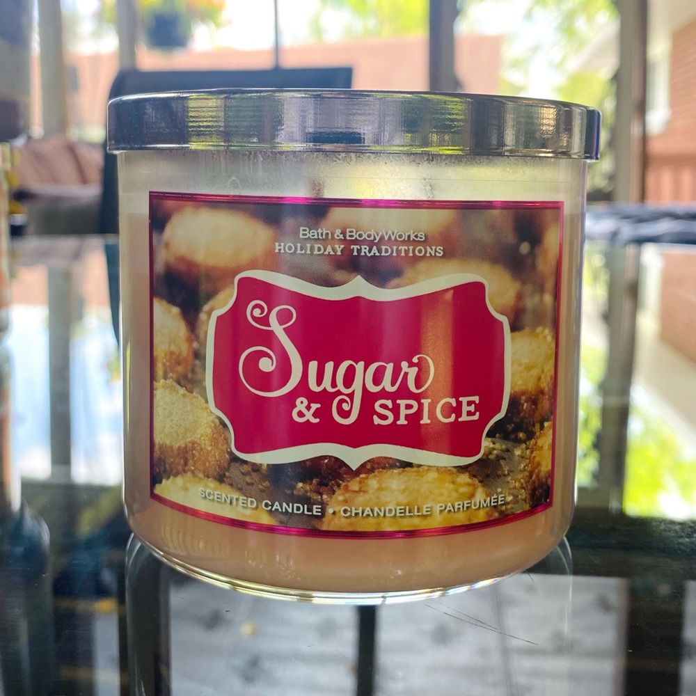 RARE🔥 NEW Bath and Body Works Sugar and Spice 3-Wick Candle